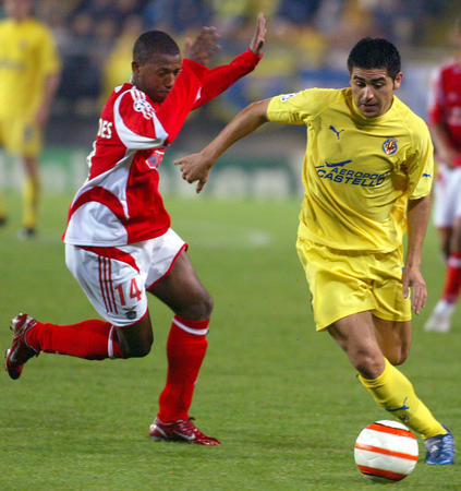 包含比利亚雷亚尔迎来胜利希望,雄心勃勃的词条 包含比利亚雷亚尔迎来胜利希望,雄心勃勃的词条